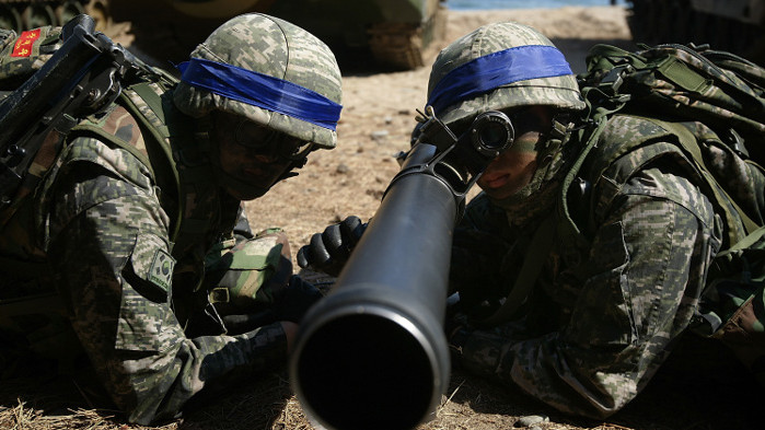 Южна Корея повишава военната си готовност